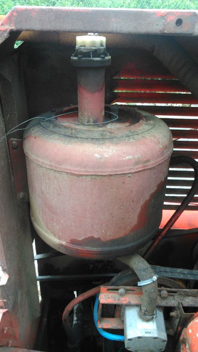 Zbiornik oleju hydraulicznego korek sitko BIZON Z056 rekord