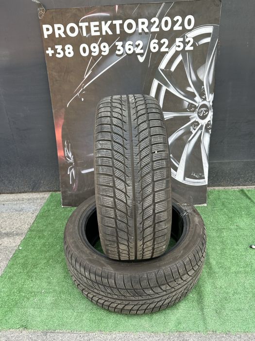 Шини 245/45 R19 Goodride SW 20г пара зимние.
