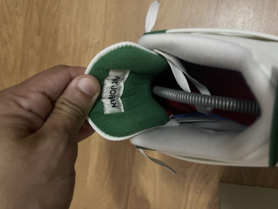Air jordan 4 green pine