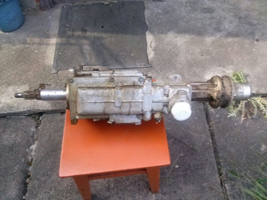Коробка передач ГАЗ 2410 Нова.