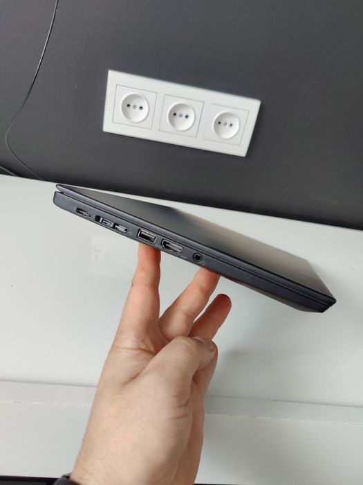 Компактний 12.5 lenovo ThinkPad x280 /i5 8350у/8 ГБ/SSD 256