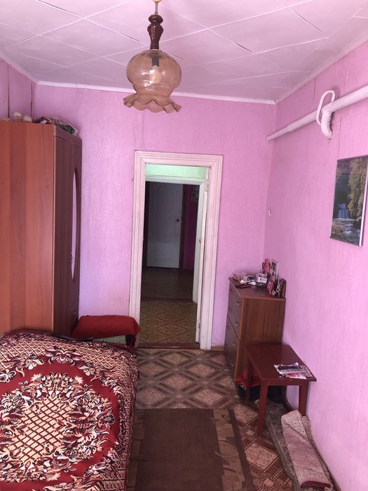 Продам затишний будинок в місті