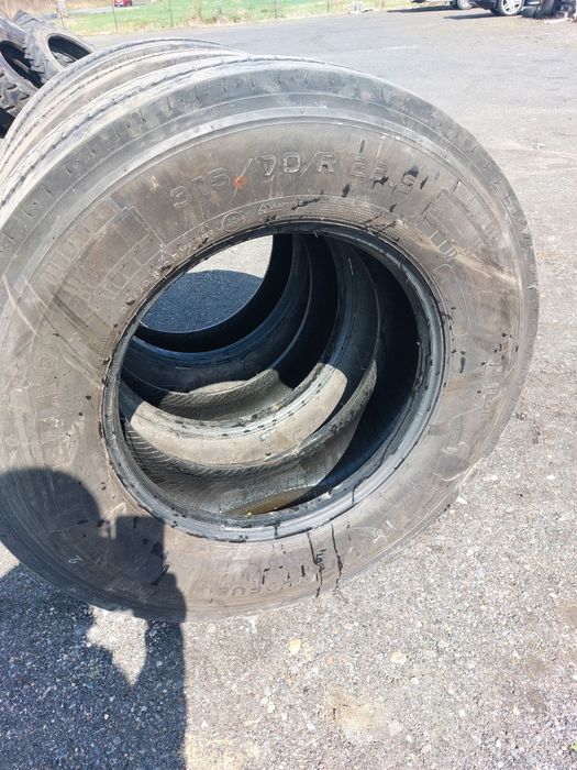 Opona 315/70R22,5 pirelli  RO2 profuel