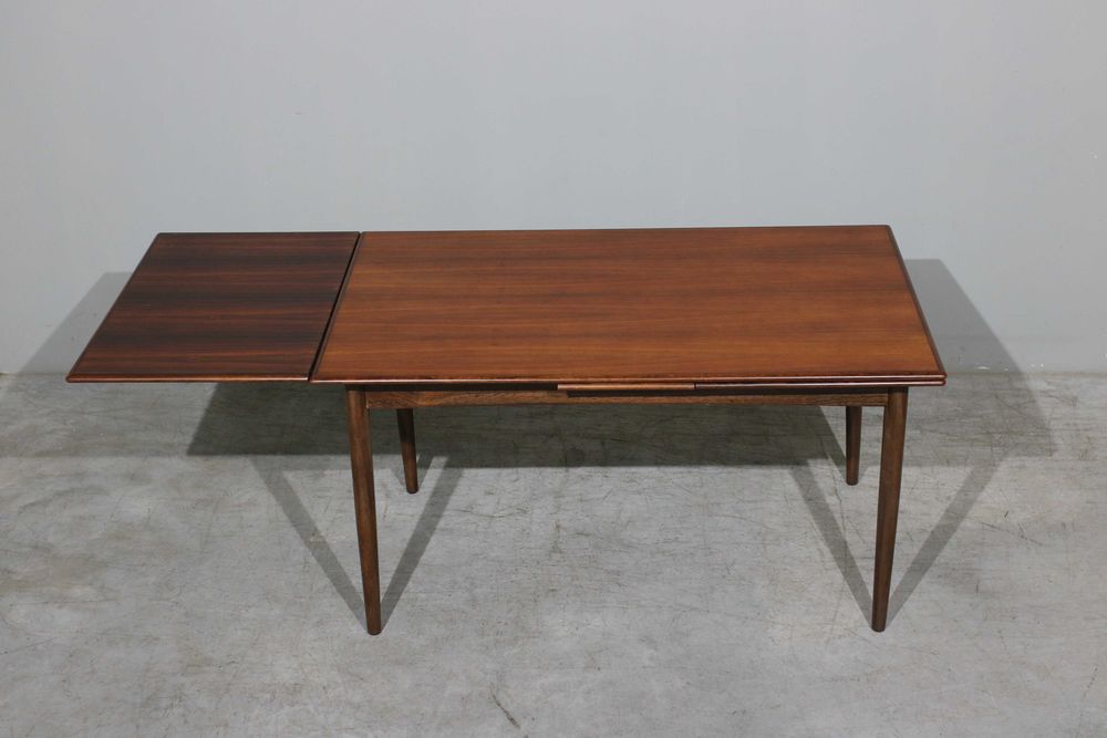Mesa de jantar dinamarquesa extensível em pau santo | Década 1960
