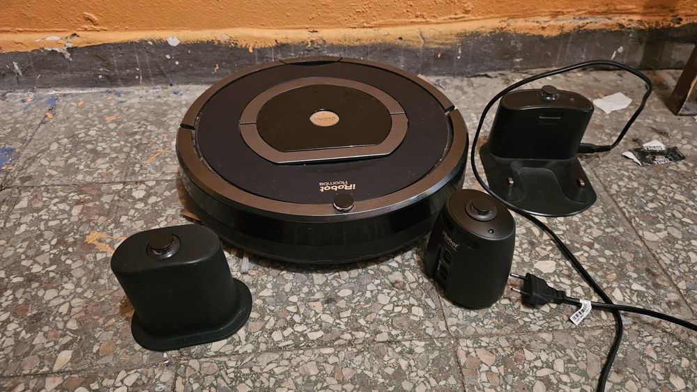 Robot odkurzający iRobot Roomba