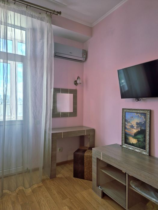 Продаж 2-к квартири в ЖК Елегант, Жилянська 118. Ремонт, Ботсад Фоміна