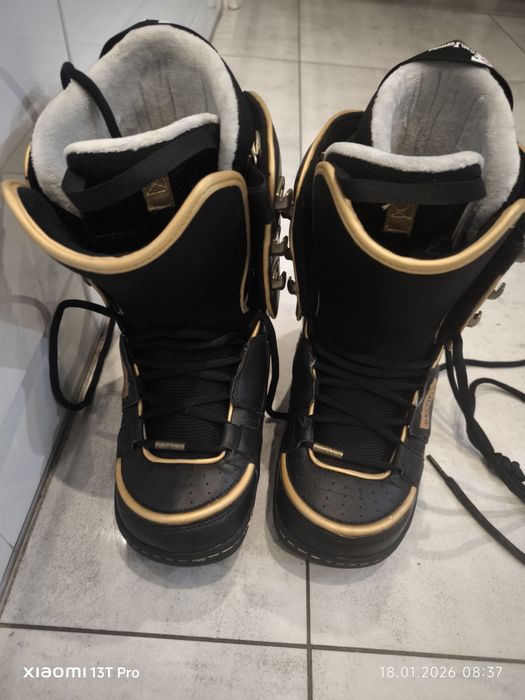 Buty snowboardowe