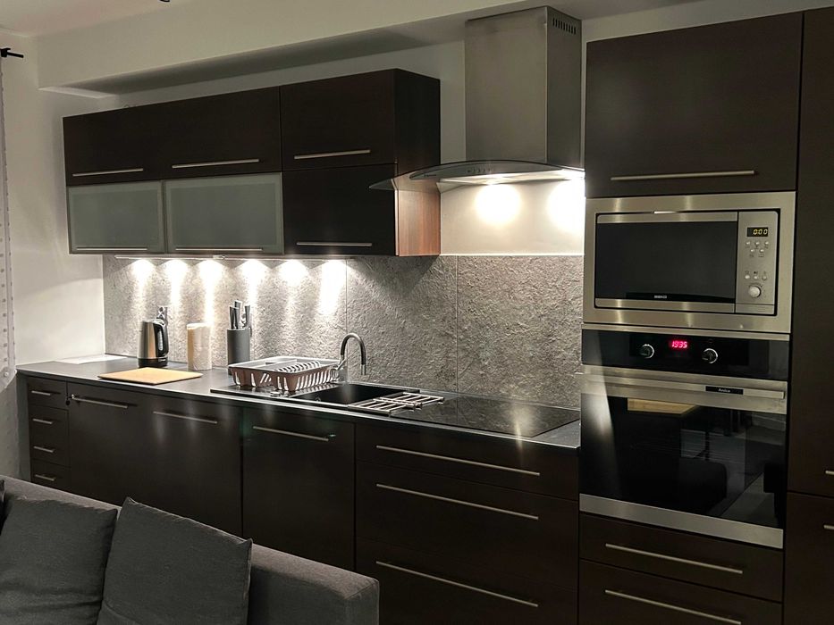 Apartament 2-8 osób 65 m. kw. na doby, Parking, komfortowe, nowe,