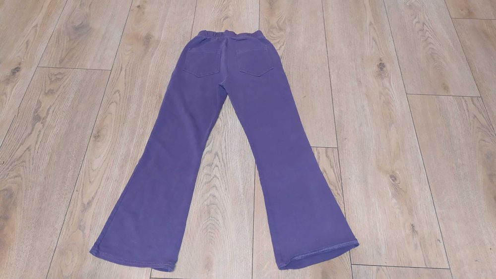 spodnie bawełniane DZWONY  rozmiar z metki 134 9Y FIOLETOWE