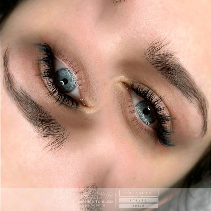 Szkolenie z rzęs 2D-5D, Light Volume, rzęsy Toruń Bydgoszcz Inowrocław