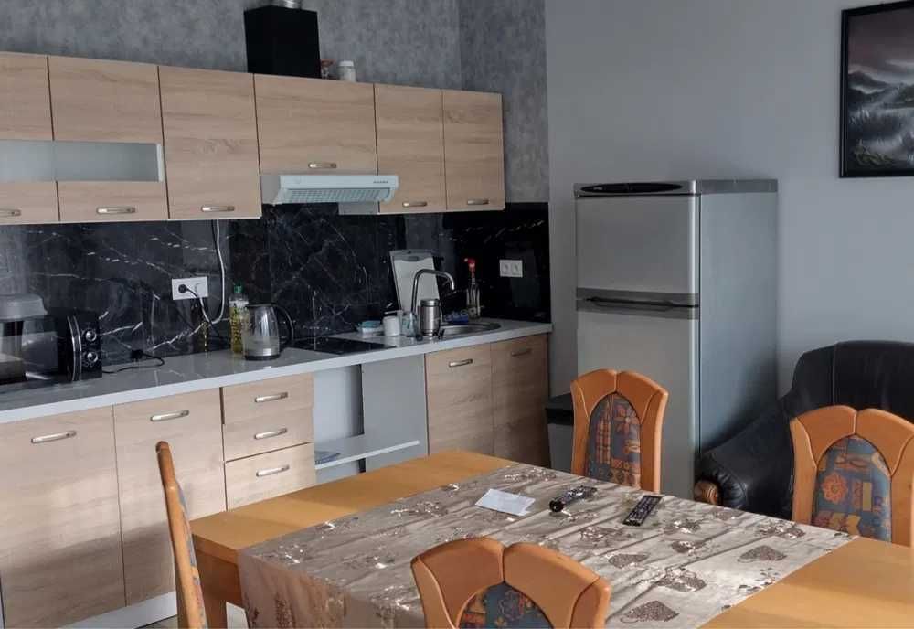 Сдам подселение в комнату в Киеве Метро Демеевская Хозяин! 1500 грн месяц