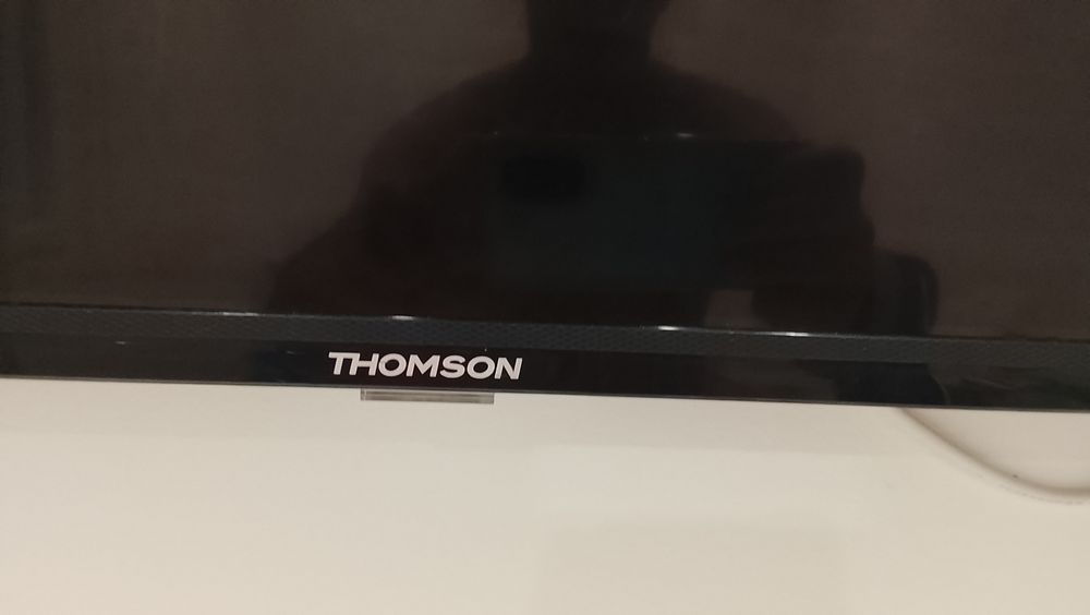 Tv 32 polegadas Thomson como nova