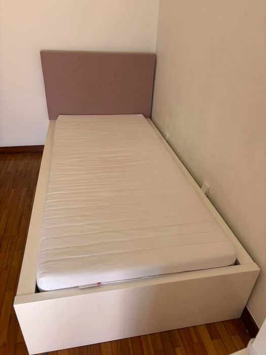 Cama solteiro IKEA