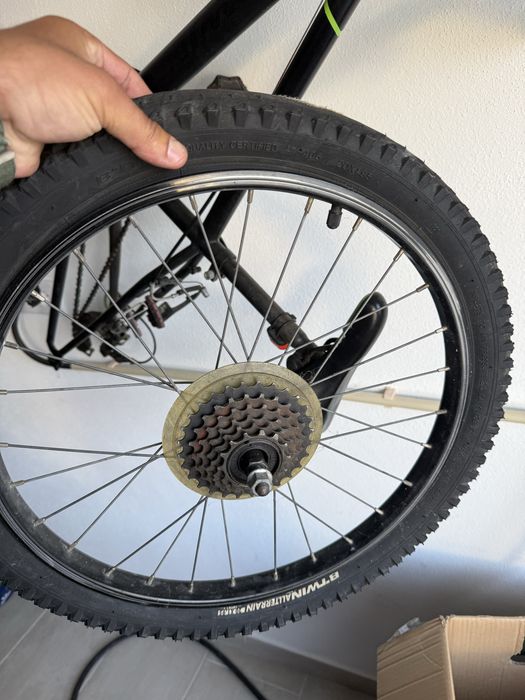 Bicicleta btwin criança