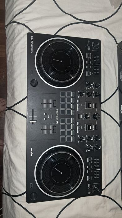 Vendo pioneer rev1