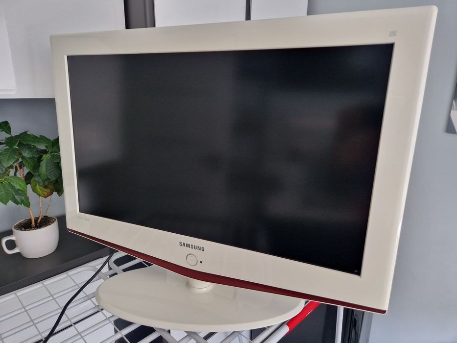 Telewizor Samsung 32"