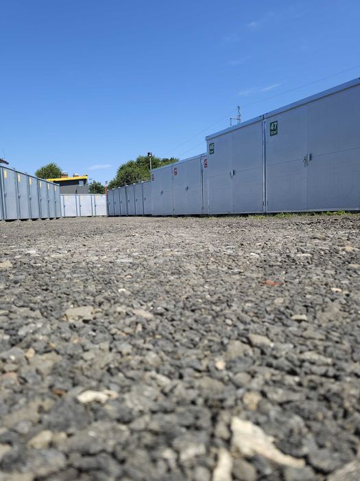 Wynajem magazynów na metry-Żywiec.