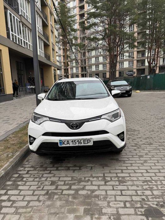 Тойота RAV4 2016 дуже класна машина