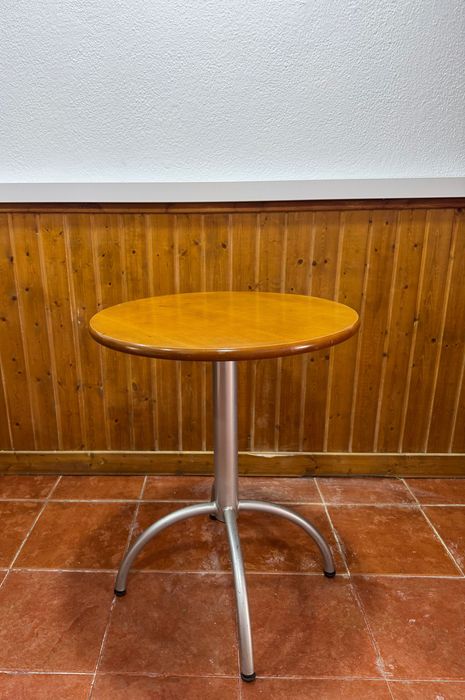 Restaurante/Bar móveis- Oportunidade!