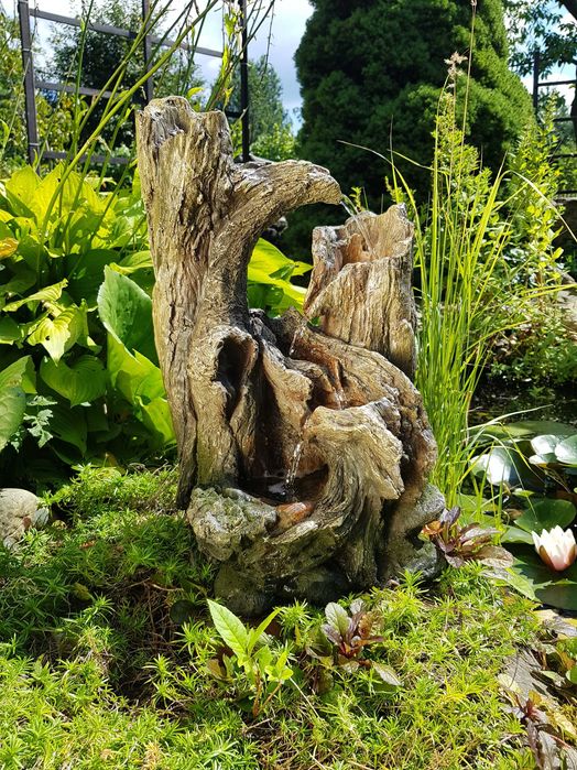 Fontanna ogrodowa " CYPRYS" wysokość -51 cm ; Darmowa wysyłka !!!