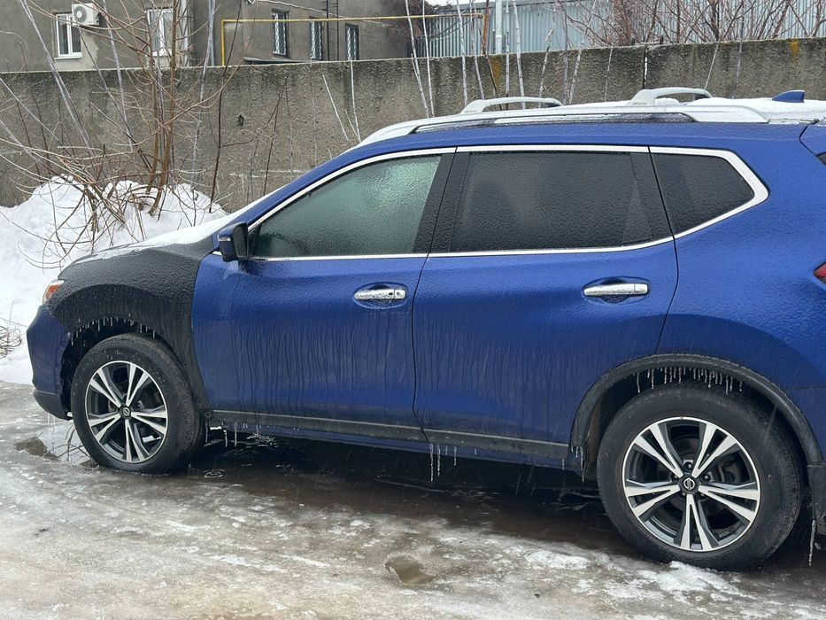 Продам ниссан рог 2018г.