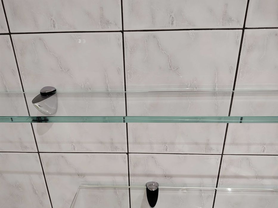 Półki szklane - grube szkło