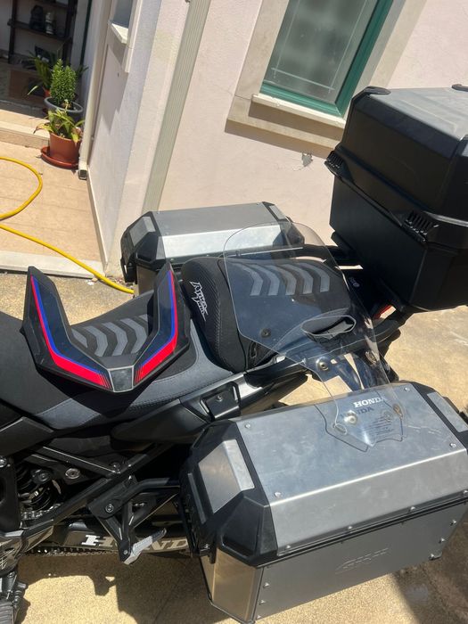 Africa twin 1100 Dct