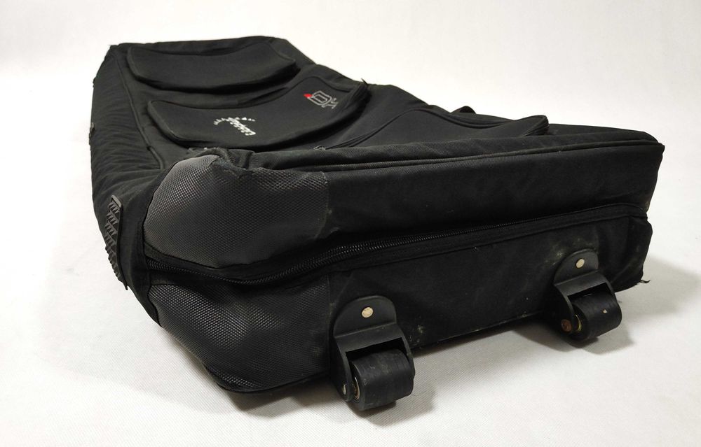 Pokrowiec na instrumenty klawiszowe MOON 135x50x20cm - kółka