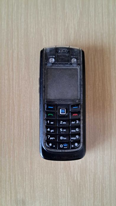 Telefon Nokia 6021