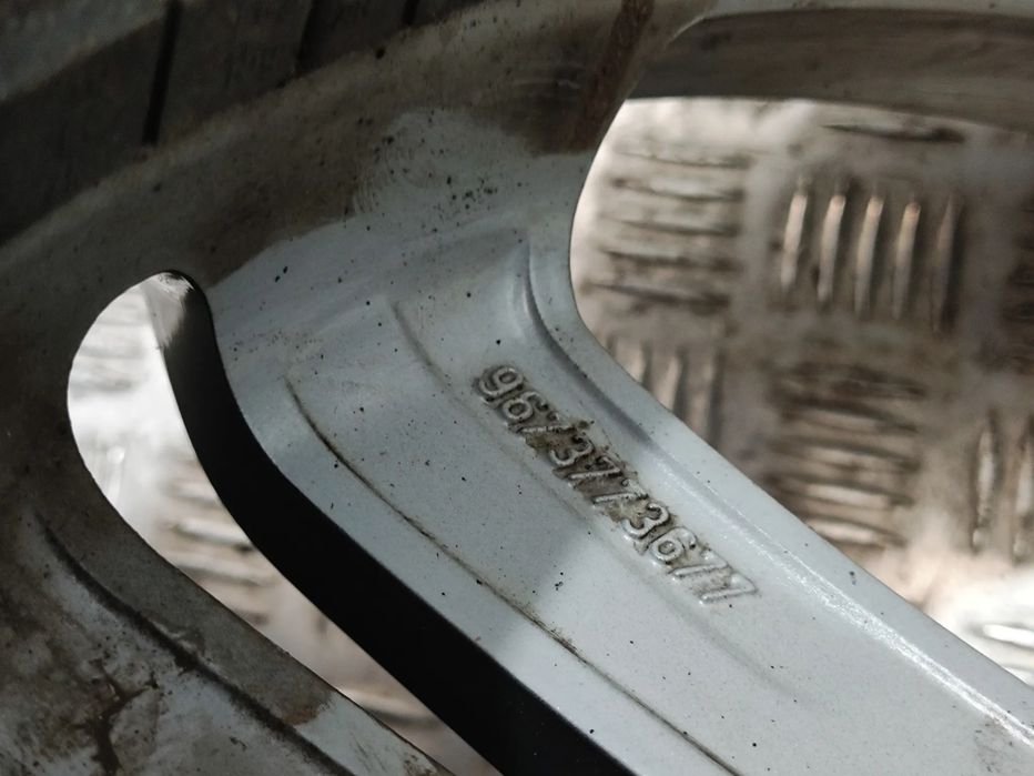 Conjunto de jantes 16 originais Peugeot 208 6J ET23 4x108