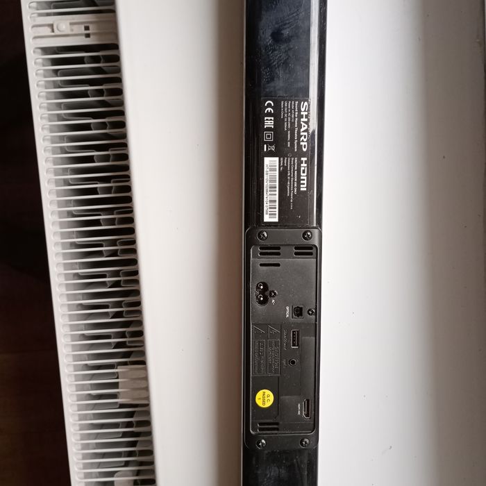 Soundbar sharp htsb110