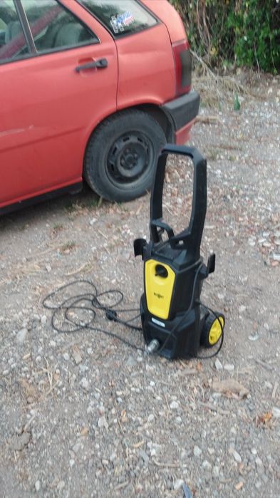 Vendo Esta fabulosa máquina de lavar á pressão da marca oficial Boost!