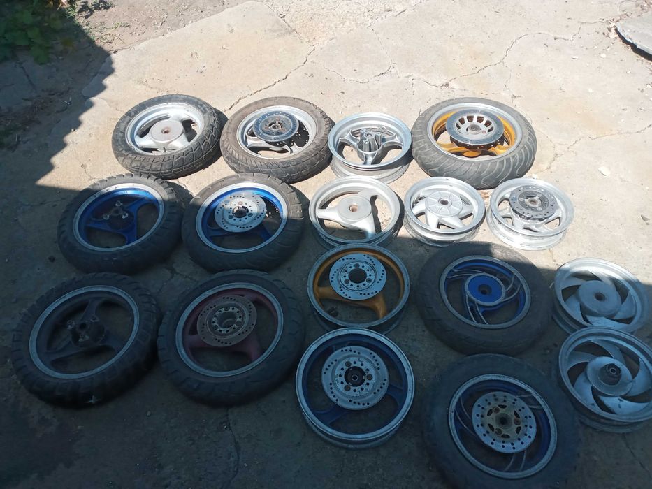 Продам колёса на скут