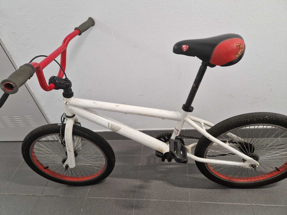 Bicicleta criança