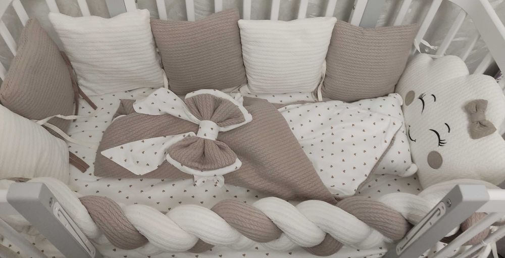 Продам ліжечко з бортиками