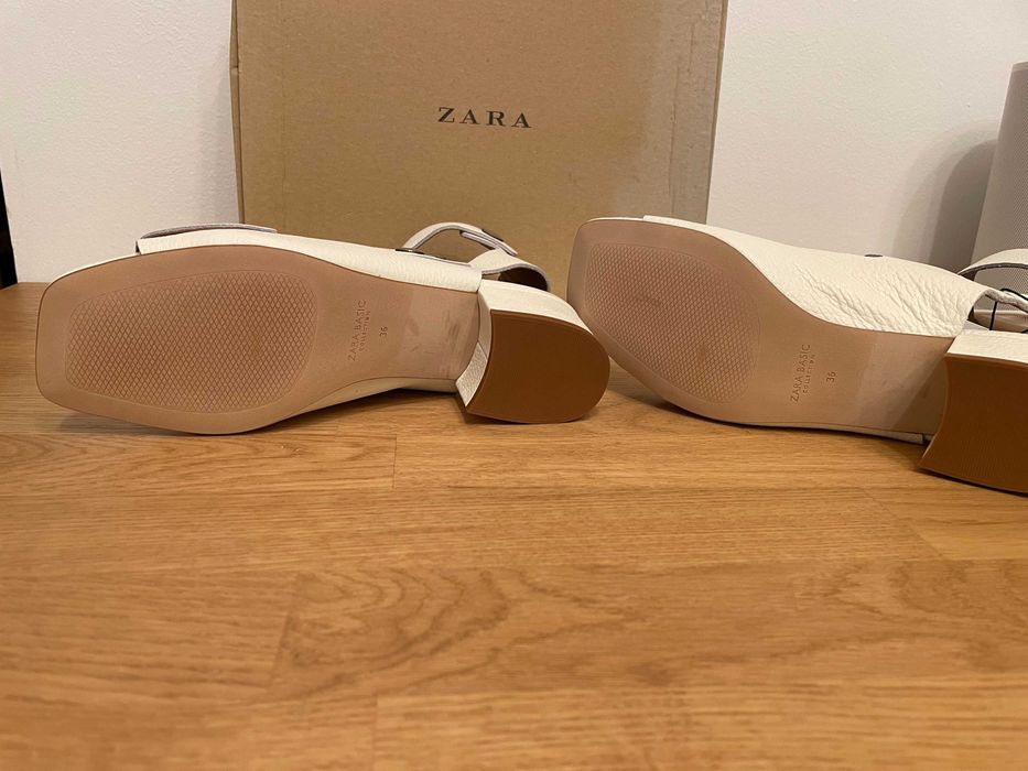 Sandálias Zara em Pele Texturada