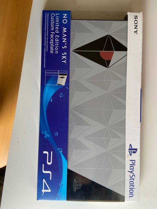 No Man’s Sky PS4 Faceplate edição limitada