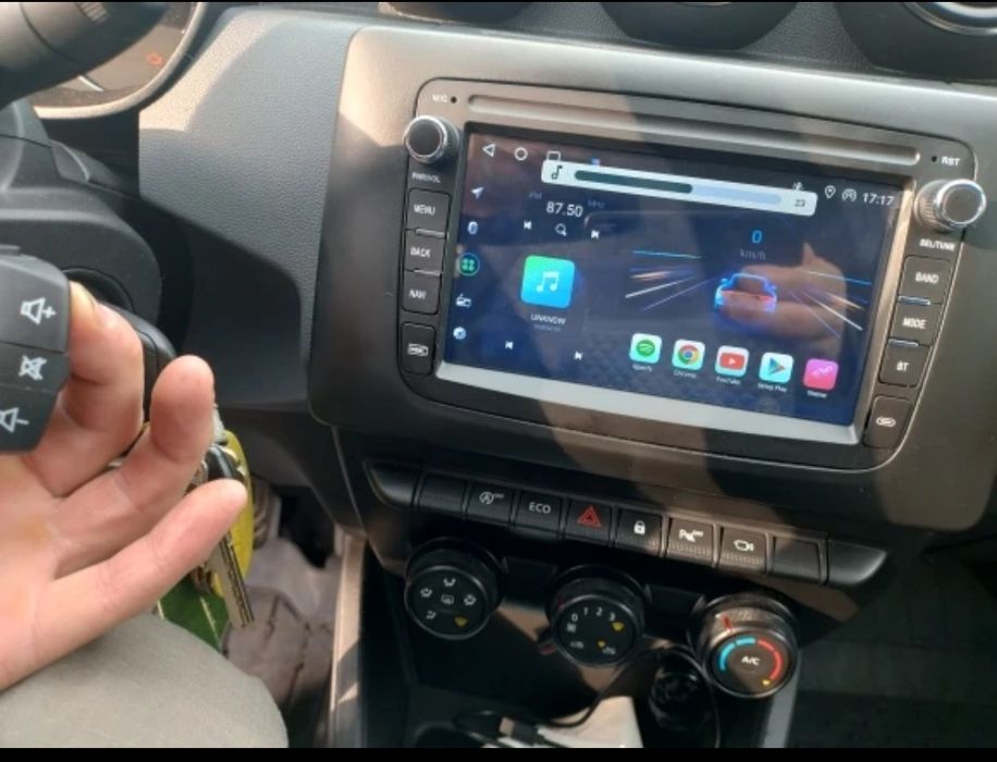 Rádio Dacia Duster/Sandero/Captur Android 14 com GPS (Novo)