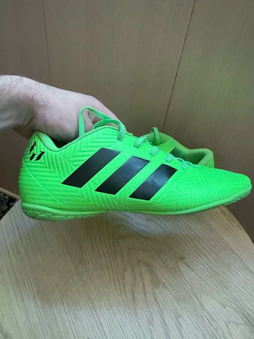 Футзалки бампы Adidas nemeziz messi