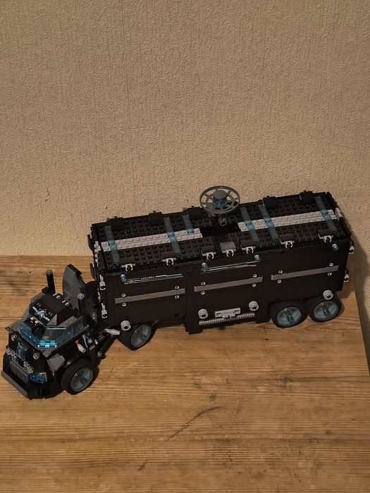 Lego ultra agents 70165 tir, mobilna baza