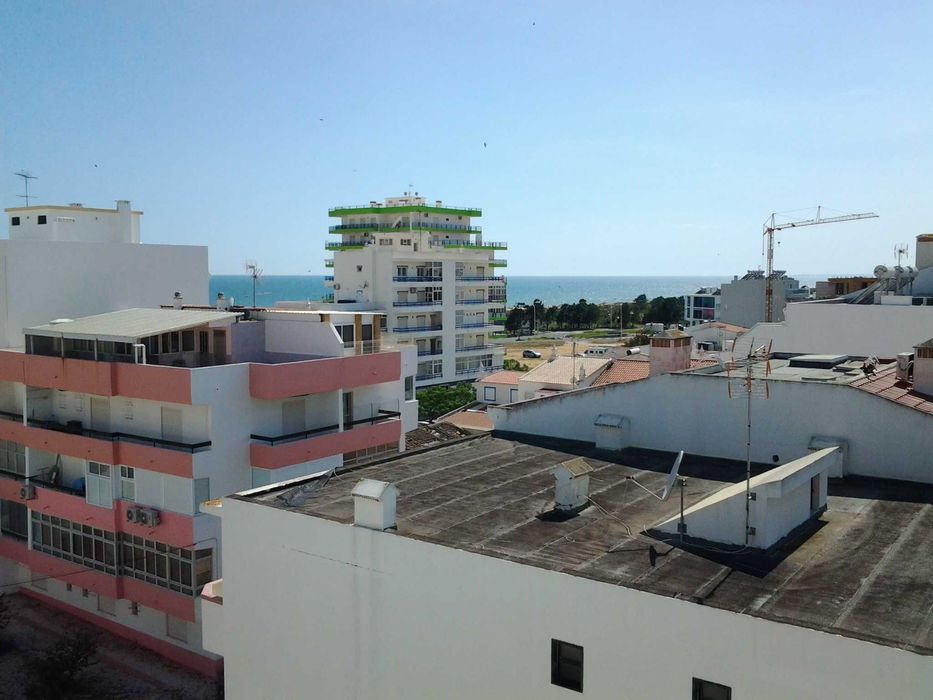 pézinhos na areia