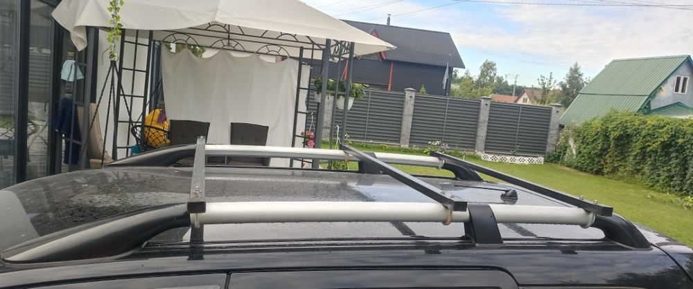 Поперечини  на рейлінги Mitsubishi  Outlander 1