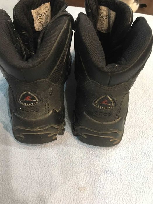 Ботинки ECCO, Salomon, Adidas натуральная кожа , нубук под РЕмонт