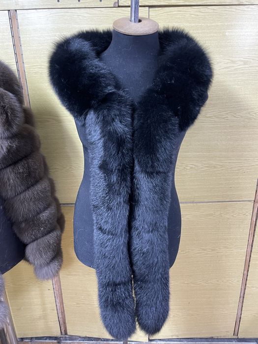 Опушка з натурального хутра песця