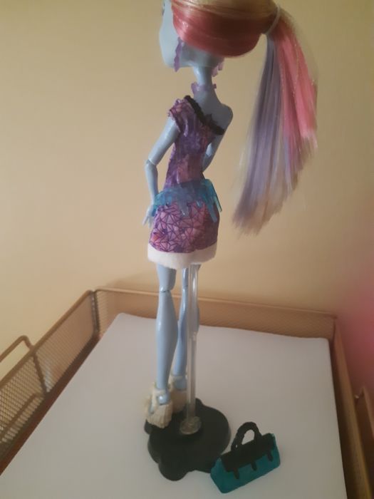 Boneca monster high