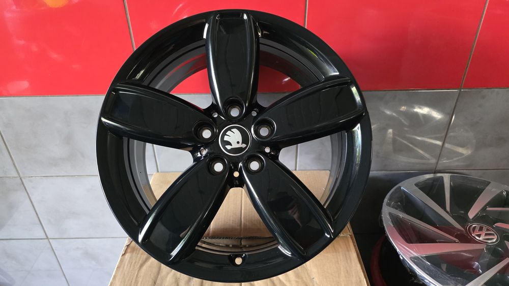 Felgi 17" 5x112 Skoda Octavia Karoq VW Golf VII VIII Passat Audi A3 A4