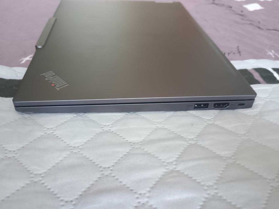 Lenovo ThinkPad X13 Gen 4 (13.3 1920 x 1200 Touch/R7 PRO 7840u/16GB/512GB/Radeon 780M) Гарантія!