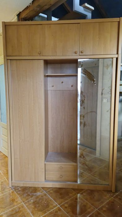 Продам шафу прихожу