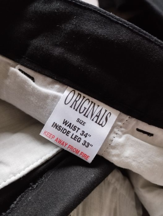 Czarne spodnie originals chino chinosy