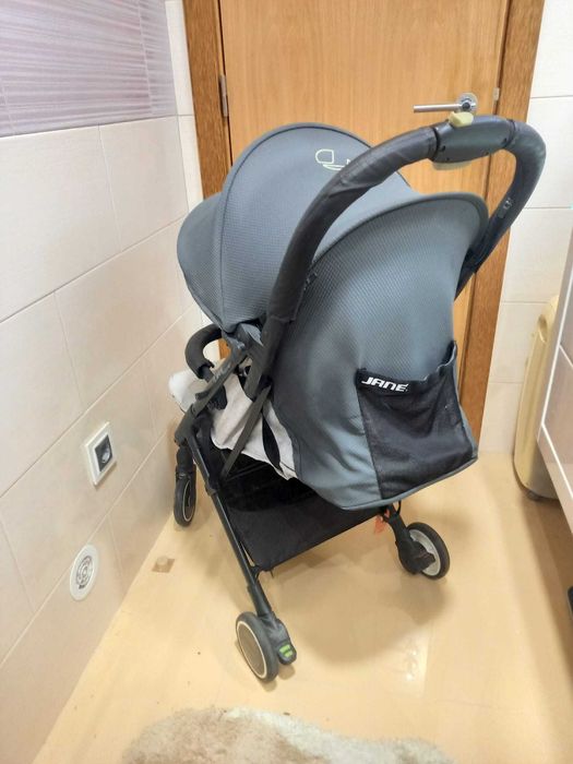 Jane Stroller Ler Advertisement64751015531393122